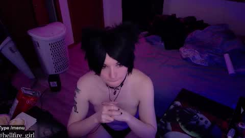 Hayley online show from March 7, 1:13 am