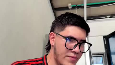 Snapshot of hellmike_ chatting on November 18, 6:23 pm Call me Mike-----INSTAGRAM hellofmike INDEPENDENT MODEL online show from November 18, 6:23 pm