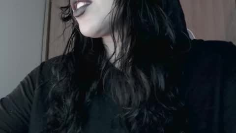 Snapshot of hello_demonkitty chatting on September 15, 7:14 pm SIMONA  online show from September 15, 7:14 pm