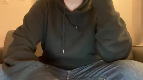 Snapshot of hellohowareyou66 chatting on December 13, 11:10 pm hellohowareyou66 online show from December 13, 11:10 pm