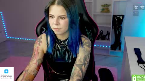 Snapshot of hellokittyalice chatting on September 13, 2:28 pm Alice online show from September 13, 2:28 pm