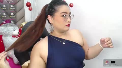 Snapshot of heluejamil chatting on November 26, 7:37 pm Zahira online show from November 26, 7:37 pm