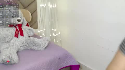 Snapshot of heluejamil chatting on November 29, 7:50 pm Zahira online show from November 29, 7:50 pm