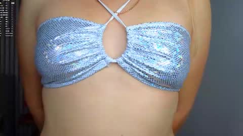 Snapshot of hemiplekta chatting on November 23, 1:16 am Hemiplekta online show from November 23, 1:16 am