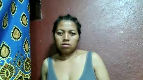 Snapshot of henitsaldy chatting on September 25, 6:44 pm henitsaldy online show from September 25, 6:44 pm