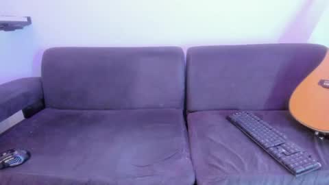 henrik_senn online show from April 6, 3:48 am