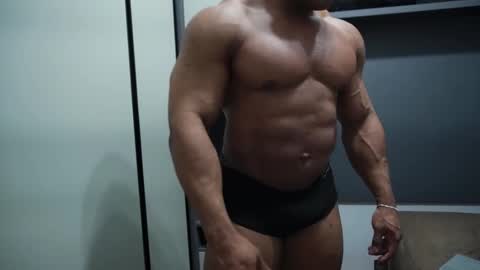 Henri online show from November 4, 1:16 am