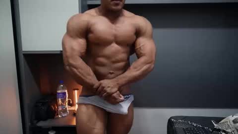 Henri online show from January 17, 8:45 pm