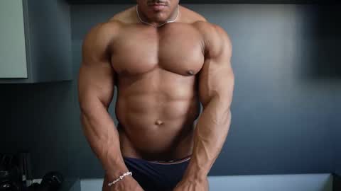 Henri online show from February 20, 6:30 pm