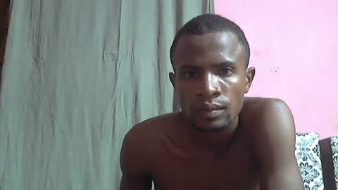 Snapshot of henriotflavien20 chatting on December 11, 6:09 pm Adrian Honey online show from December 11, 6:09 pm