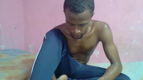 Snapshot of henriotflavien20 chatting on December 19, 2:13 pm Adrian Honey online show from December 19, 2:13 pm