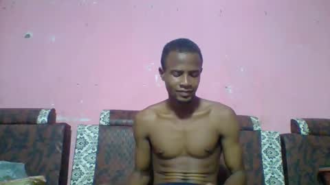 Snapshot of henriotflavien20 chatting on December 20, 5:57 am Adrian Honey online show from December 20, 5:57 am