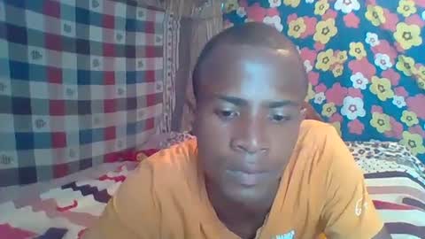 Snapshot of henriotflavien20 chatting on January 4, 3:17 pm Adrian Honey online show from January 4, 3:17 pm