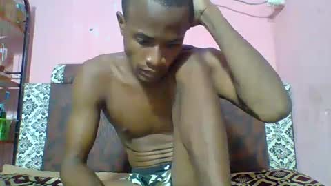 Snapshot of henriotflavien20 chatting on January 8, 8:18 pm Adrian Honey online show from January 8, 8:18 pm