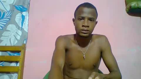 Snapshot of henriotflavien20 chatting on February 23, 5:01 am Adrian Honey online show from February 23, 5:01 am