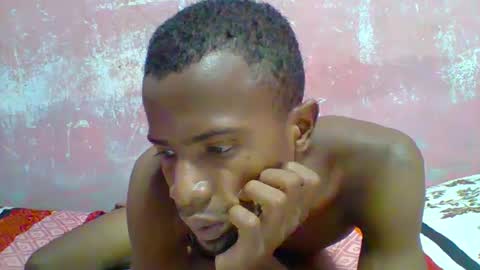 Snapshot of henriotflavien20 chatting on March 7, 8:34 am Adrian Honey online show from March 7, 8:34 am