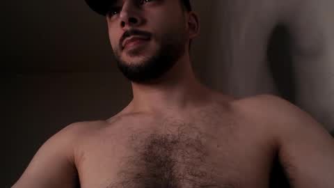 HenryAxe online show from April 12, 6:13 pm