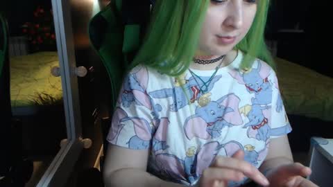 Snapshot of hentaishiing chatting on February 8, 6:55 pm Hentaishiing online show from February 8, 6:55 pm