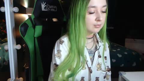 Snapshot of hentaishiing chatting on March 3, 4:35 pm Hentaishiing online show from March 3, 4:35 pm