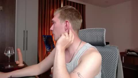 Gregblonde  Alextattoo online show from September 17, 8:16 am