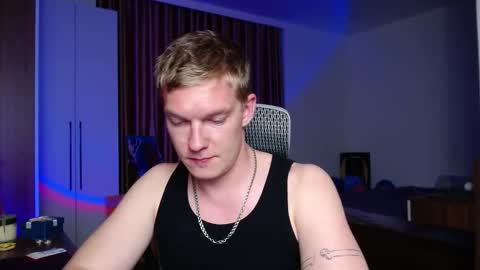 Gregblonde  Alextattoo online show from October 4, 2:04 pm