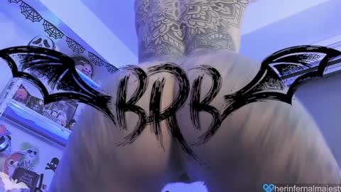 Snapshot of herinfernalmajesty chatting on January 24, 6:14 am  Marie  online show from January 24, 6:14 am