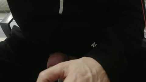 hero0111 online show from April 19, 2:05 pm