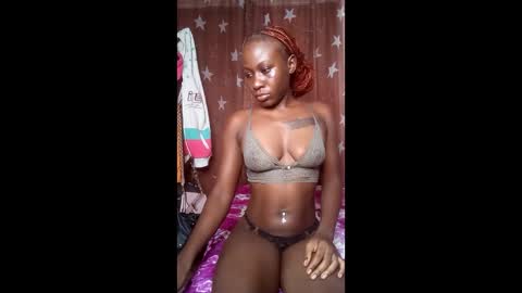 Snapshot of herslatt chatting on December 23, 2:53 am herslatt online show from December 23, 2:53 am