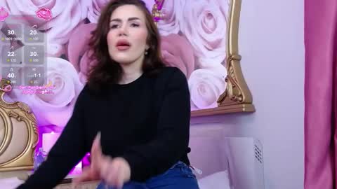 Snapshot of hessahessy chatting on December 15, 4:11 pm Hessy online show from December 15, 4:11 pm