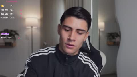 hey_cesard online show from February 16, 1:51 pm