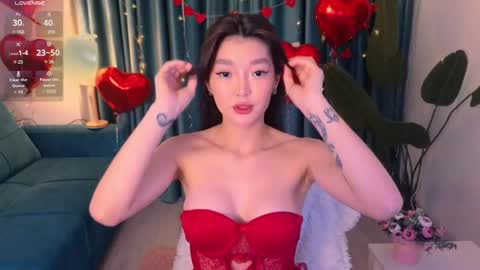 Audrey online show from February 13, 2:31 pm