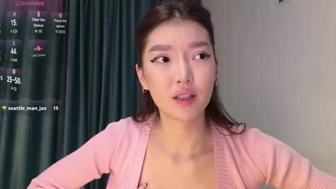 Audrey online show from December 1, 1:05 pm