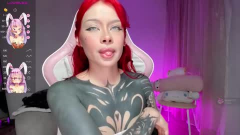 Snapshot of heybambino_ chatting on October 5, 4:11 am Bambi.....Help me get 100 likes in the satisfaction bar. online show from October 5, 4:11 am