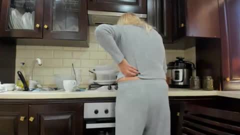 Heyheygrey online show from October 5, 7:07 am