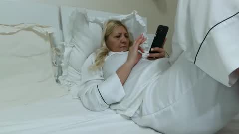 Heyheygrey online show from February 26, 4:06 pm