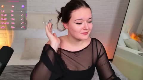 Amazing Mary  online show from January 10, 12:40 pm