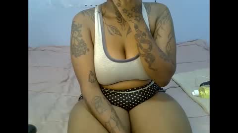heyybanan online show from February 8, 10:29 am