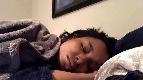 Snapshot of heyyou301990 chatting on November 2, 7:22 am heyyou301990 online show from November 2, 7:22 am