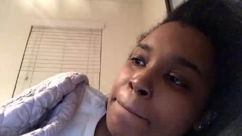 Snapshot of heyyou301990 chatting on November 11, 4:23 am heyyou301990 online show from November 11, 4:23 am