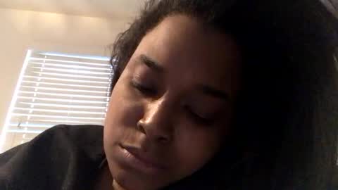 Snapshot of heyyou301990 chatting on November 12, 9:58 pm heyyou301990 online show from November 12, 9:58 pm