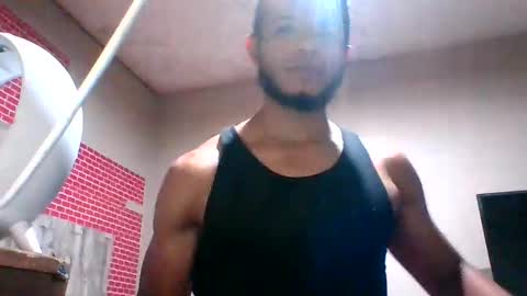 Snapshot of hhhjnf1 chatting on September 30, 7:24 am hhhjnf1 online show from September 30, 7:24 am