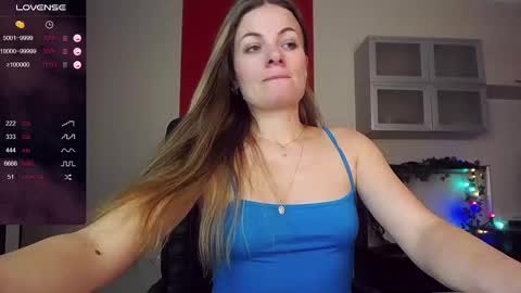 Lina online show from February 11, 4:35 pm