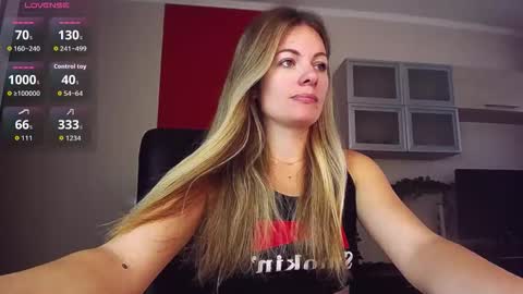 Lina online show from September 17, 8:38 am