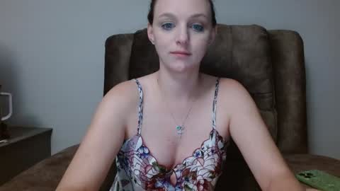 Paige online show from October 16, 1:39 am