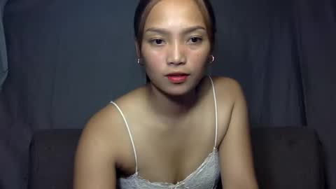 hi_there99 online show from October 22, 12:27 pm