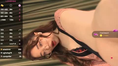 Snapshot of hiaru_cutie chatting on December 29, 9:06 am Hiaru online show from December 29, 9:06 am