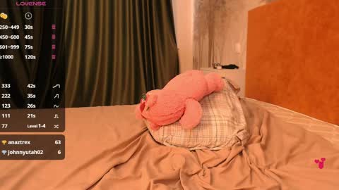 Snapshot of hiaru_cutie chatting on January 6, 8:46 am Hiaru online show from January 6, 8:46 am