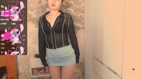 Snapshot of hiaru_cutie chatting on September 26, 5:33 am Hiaru online show from September 26, 5:33 am