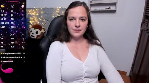 Snapshot of hidianapaola chatting on January 13, 3:12 am Diana online show from January 13, 3:12 am