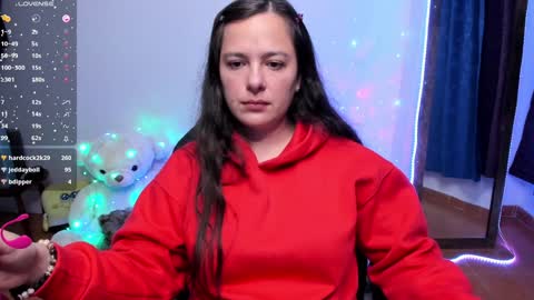 Snapshot of hidianapaola chatting on February 2, 12:09 am Diana online show from February 2, 12:09 am